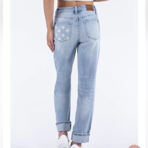Judy Blue Denim Jeans with Star Pocket Detail- The Justice Mid-Rise Americana